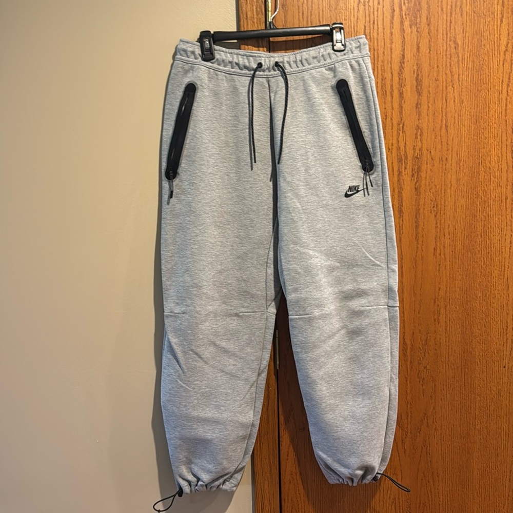 Nike Tech Fleece Sweatpants